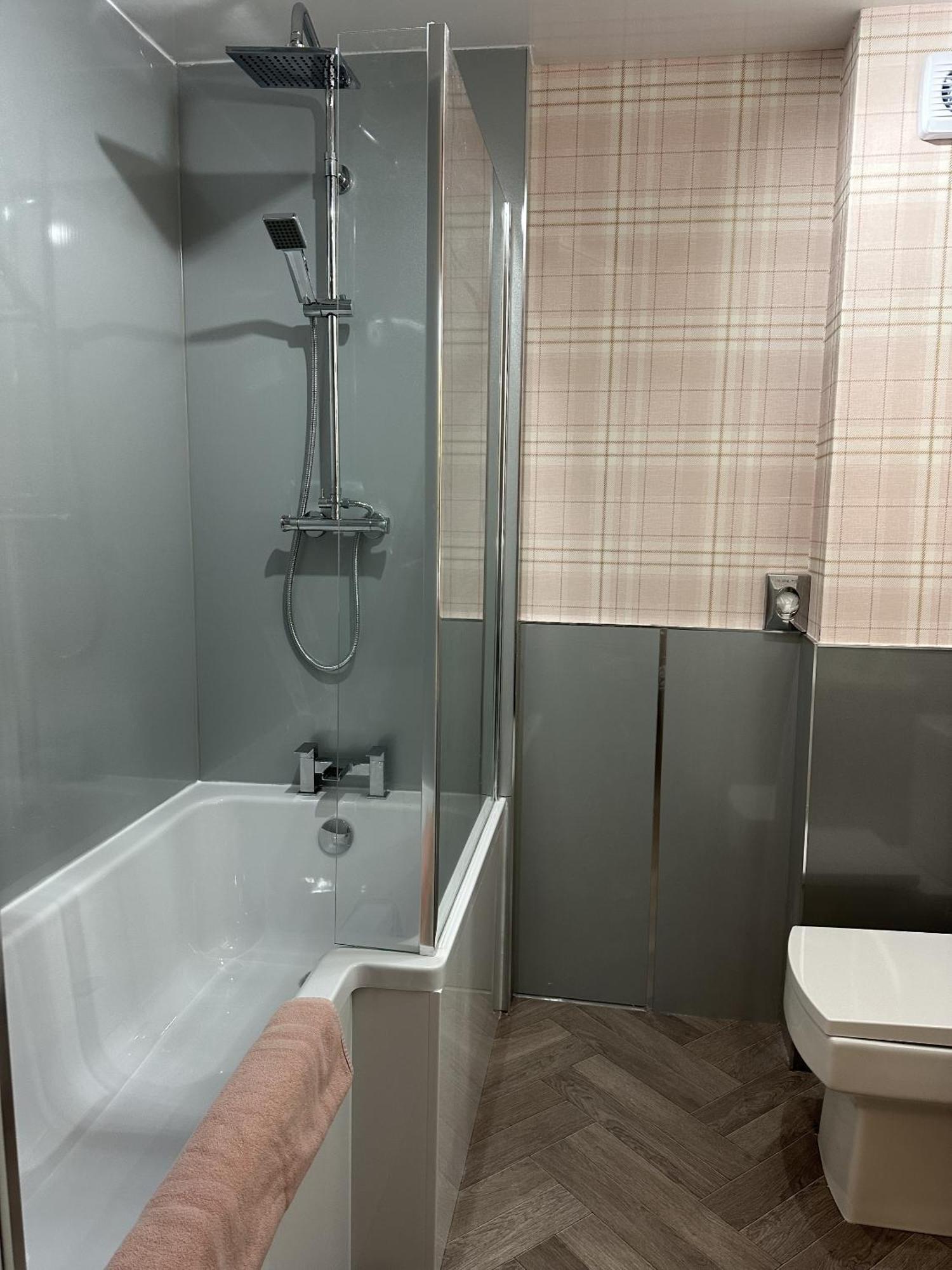 Standard Triple Room,1756535428:JPEG